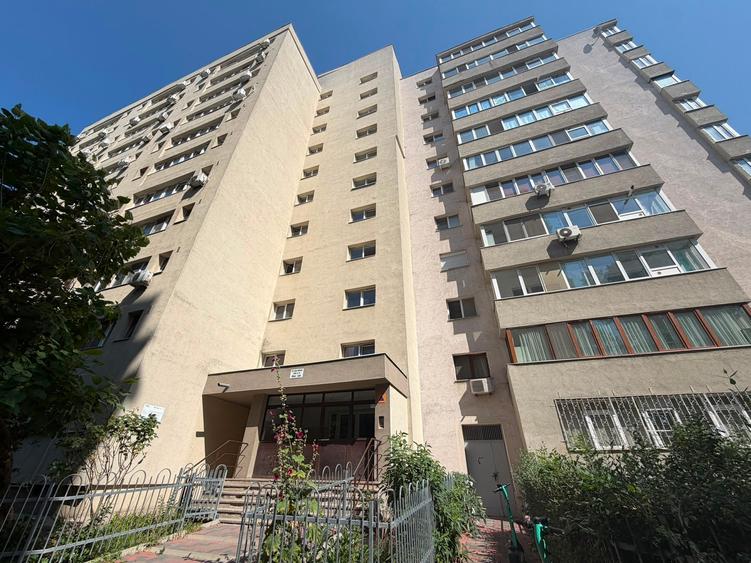 Garsoniera Titan Bloc 1982 Reabilitat 32 Mp 12 Min Metrou - 11