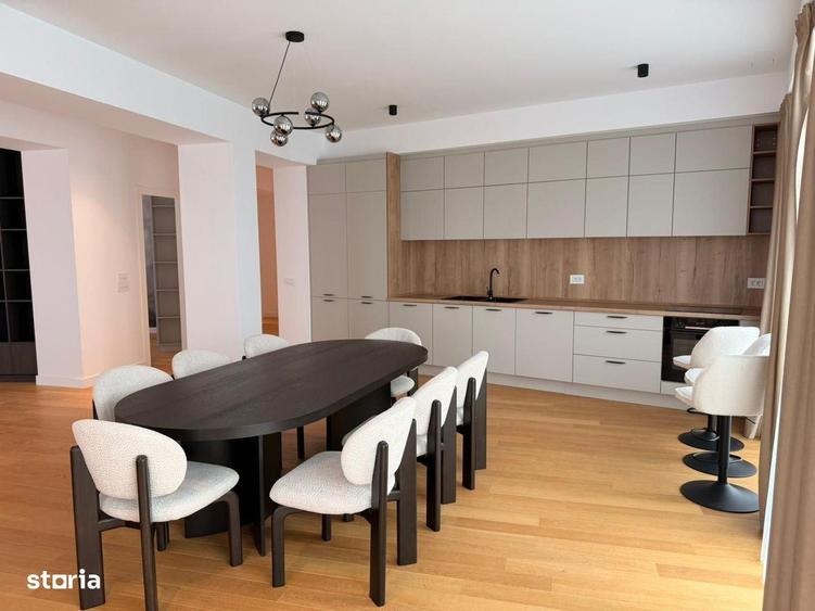 Apartament cu 4 camere, mobilat în Iancu Nicolae
