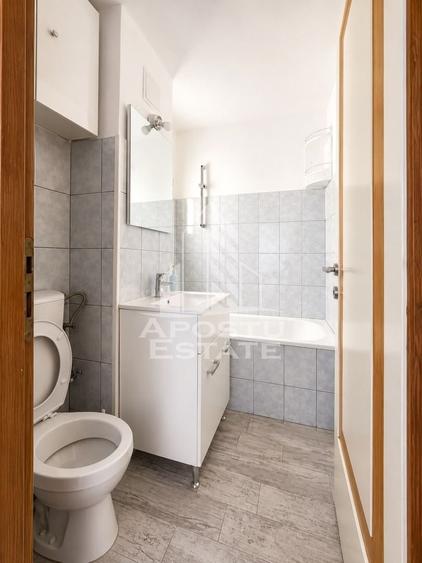 Apartament cu 2 camere semidecomandat, mobilat în Gheorghe Lazăr