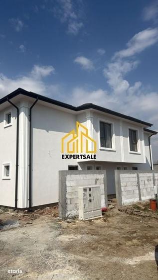 Casă cu 4 camere în Prelungirea Ghencea