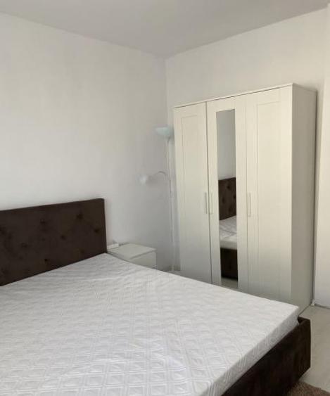 Apartament cu 2 camere decomandat, mobilat în 13 Septembrie