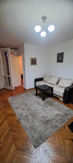 Garsonieră semidecomandată în Costin Georgian
