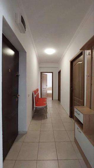 Apartament cu 2 camere decomandat în Florești
