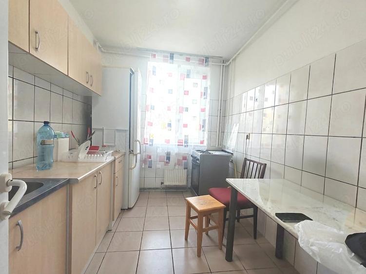 Apartament cu 2 camere decomandat în Prundu