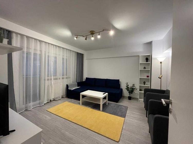 Apartament cu 2 camere decomandat în Ultracentral