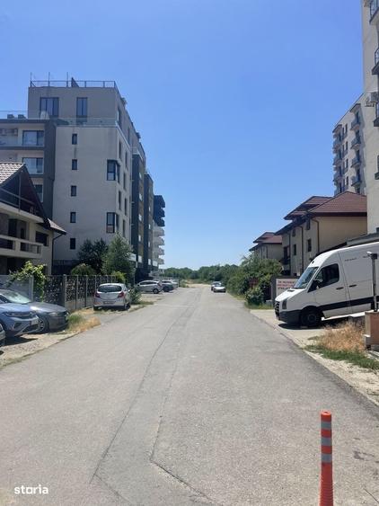 Spațiu comercial, în Central