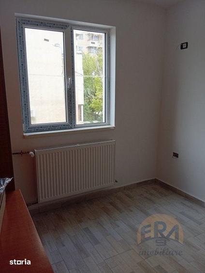 Garsonieră semidecomandată în Decebal