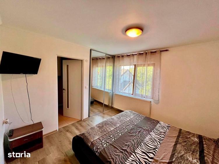 Casă cu 5 camere cu Teren 551 Mp în Moșoaia
