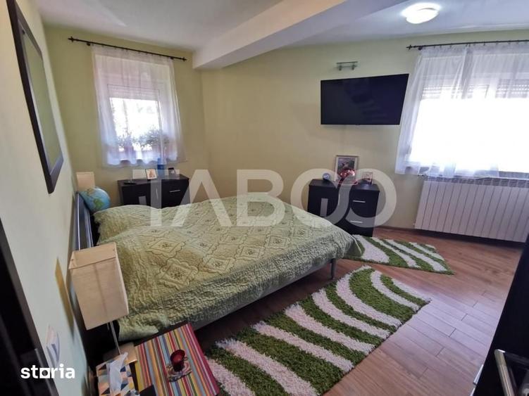 Apartament cu 2 camere decomandat în Ștrand