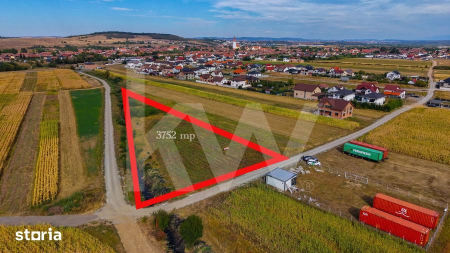 Teren de 3752 mp, în Cristian