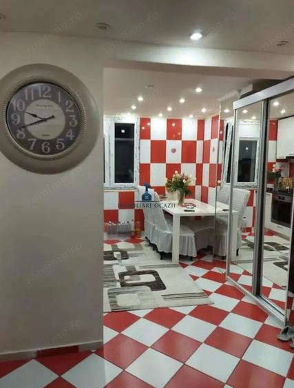 Apartament cu 3 camere decomandat, mobilat în Giurgiului