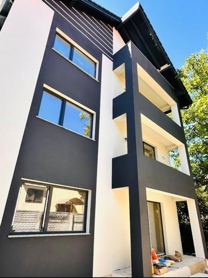 Apartament cu 2 camere decomandat, mobilat în Decebal