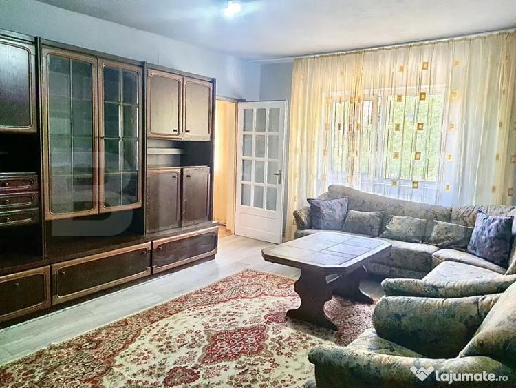 Casa de vanzare cu curte si anexe, teren 1253 mp, Berghin - 3
