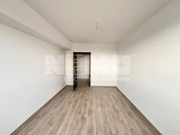 Apartament cu 3 camere decomandat în Obcini