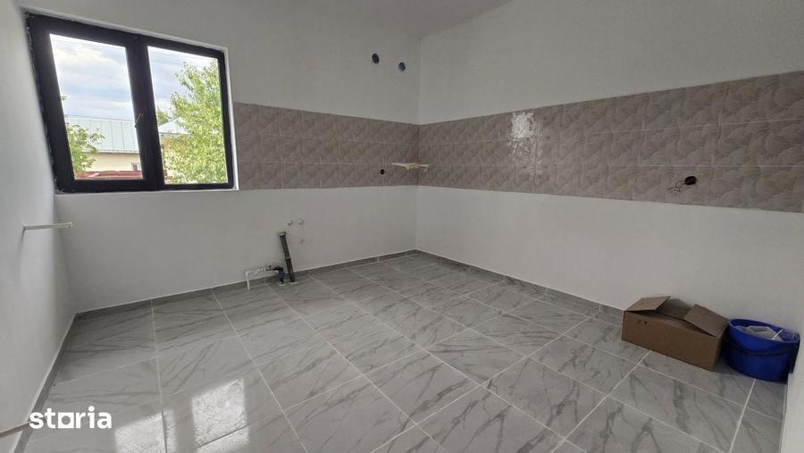 Casă cu 3 camere cu Teren 420 Mp în Holboca