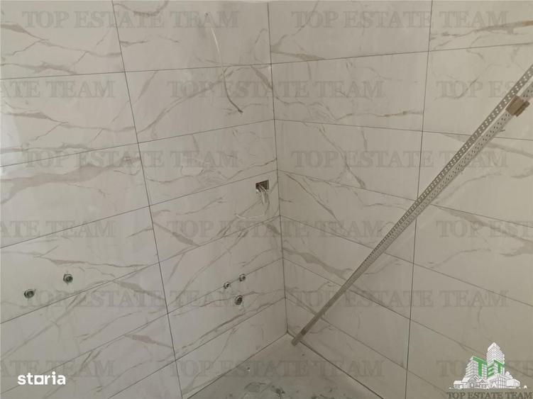 Spațiu comercial, de 42 mp, în Central