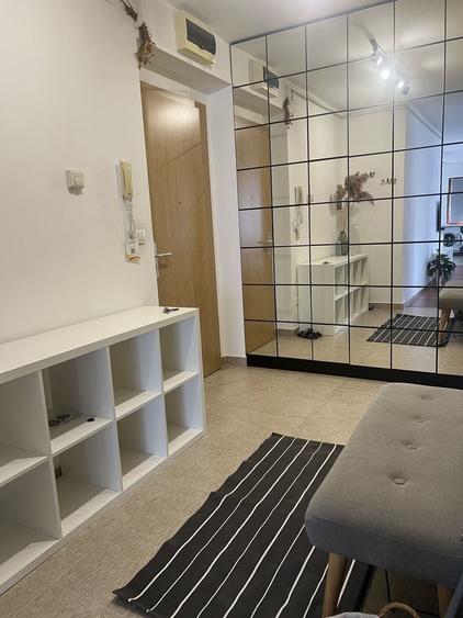 Apartament cu 2 camere decomandat în Torontalului