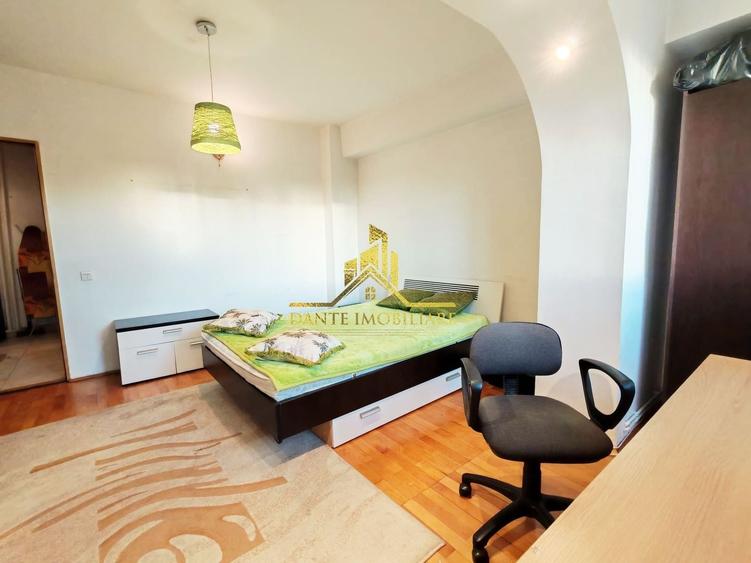 Apartament cu 3 camere decomandat, mobilat în Semicentral