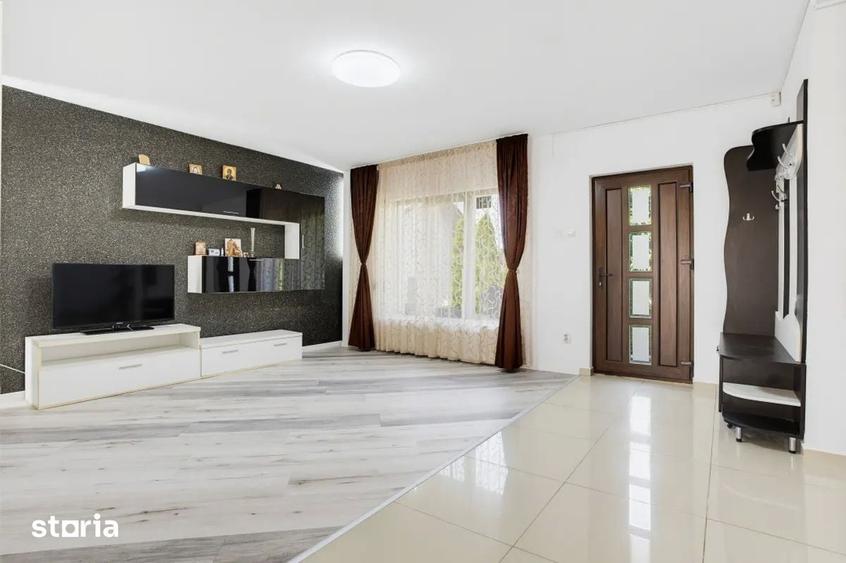 Casă cu 4 camere cu Teren 500 Mp în Miroslava