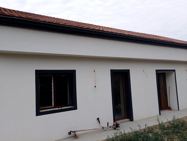 Casă cu 3 camere cu Canalizare în Iosefin