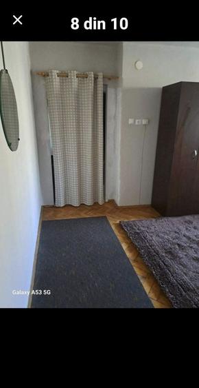 Apartament cu 3 camere semidecomandat în Horea