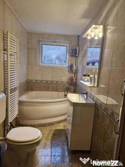 Casă cu 7 camere cu Teren 841 Mp în Tăuții-Măgherăuș
