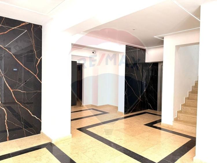 Apartament cu 2 camere semidecomandat în Pipera
