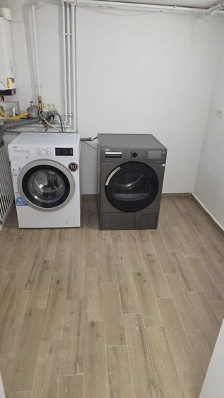 Casă cu Teren 230 Mp în Central