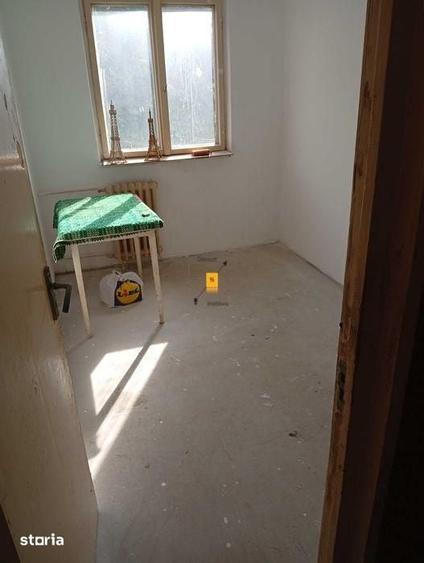 Apartament 3 camere zona Malu Rosu - 3