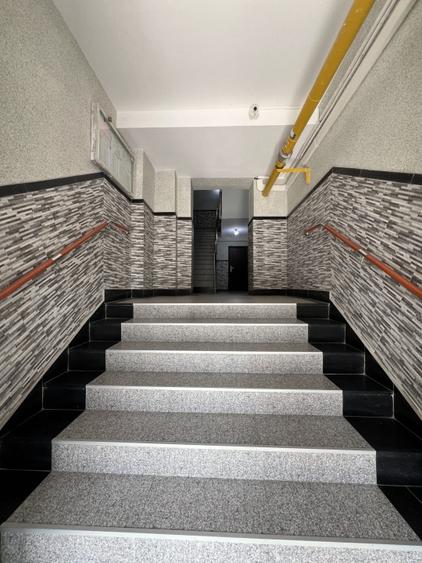 Apartament cu 2 camere decomandat, mobilat în Ultracentral