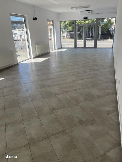 Spațiu comercial, de 160 mp, în Târgșoru Vechi