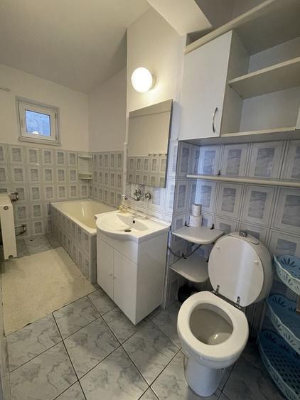 Apartament cu 2 camere decomandat în Cantemir