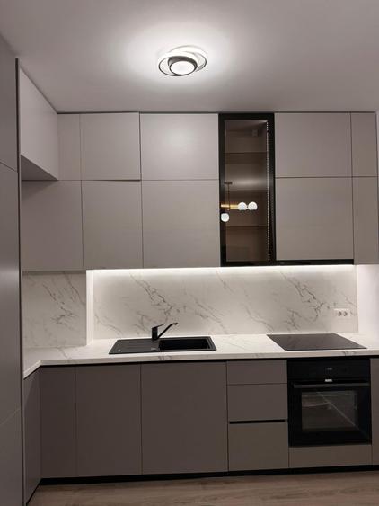 Apartament cu 3 camere decomandat, mobilat în Pipera