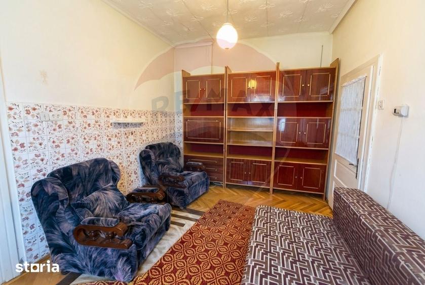 Casă cu 3 camere cu Teren 617 Mp în Central
