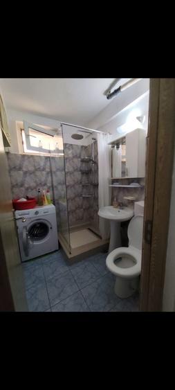 Apartament cu 2 camere decomandat în Palazu Mare