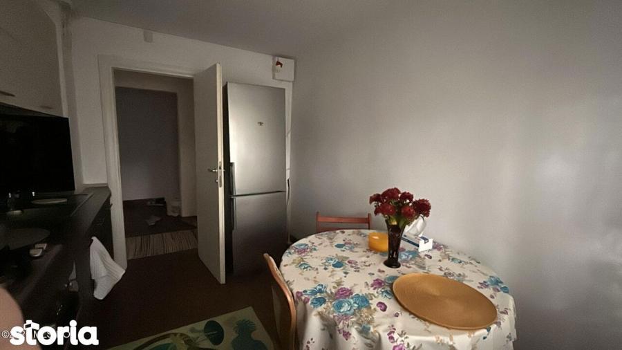 Apartament cu 3 camere decomandat, mobilat în Faleza Nord