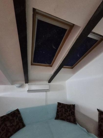 Apartament cu 2 camere semidecomandat în Florești