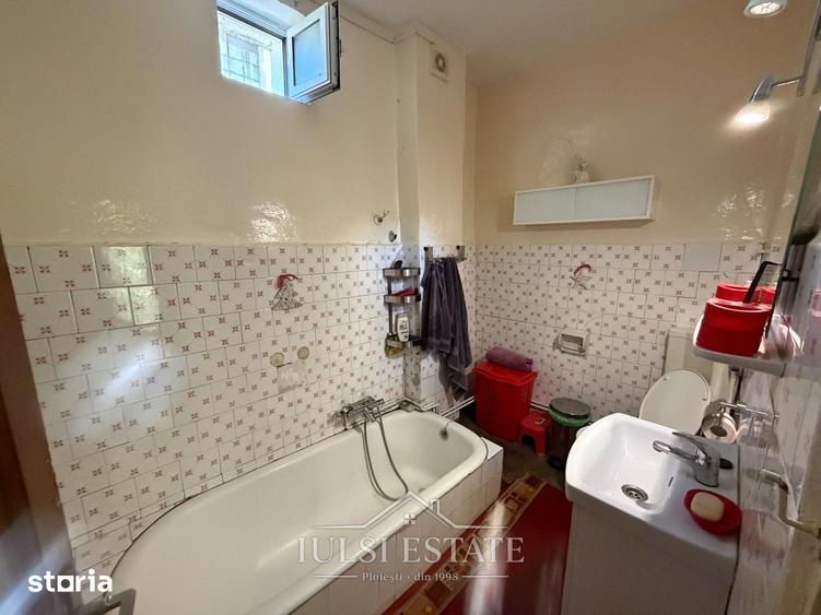 Casă cu 4 camere cu Teren 276 Mp în Ultracentral