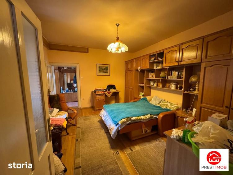 Casă cu 6 camere cu Teren 1495 Mp în Sâncraiu de Mureș