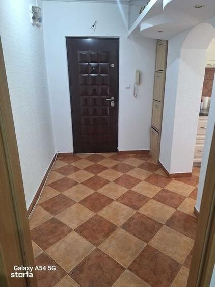 Apartament de inchiriat , parter , 62 mp , Strada Artarilor . - 6