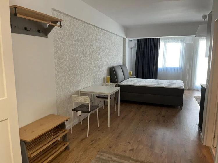 Garsonieră decomandată, mobilată în Pipera