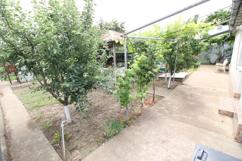 Casă individuală cu 3 camere cu Teren 1000 Mp în Vânători
