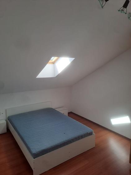 Inchiriez apartament 3 camere - 3