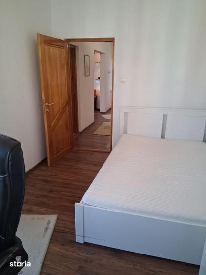 Apartament cu 4 camere semidecomandat în Zorilor