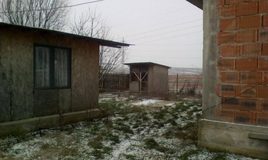 Casă individuală cu 5 camere cu Canalizare în Mârzănești