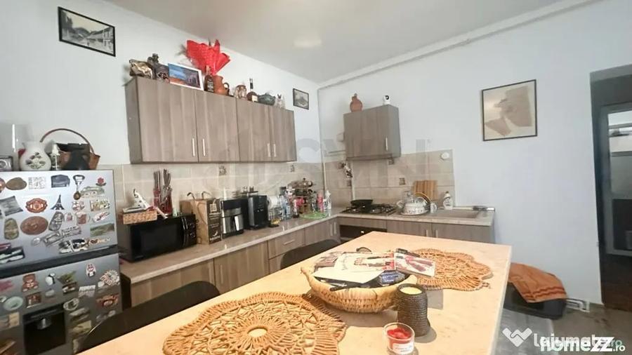 Apartament cu 2 camere semidecomandat în Muncii
