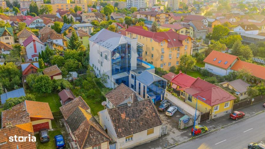 Spațiu comercial, de 902 mp, în Griviței