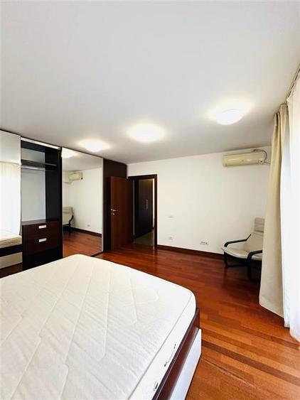 Apartament cu 2 camere decomandat, mobilat în Splaiul Unirii