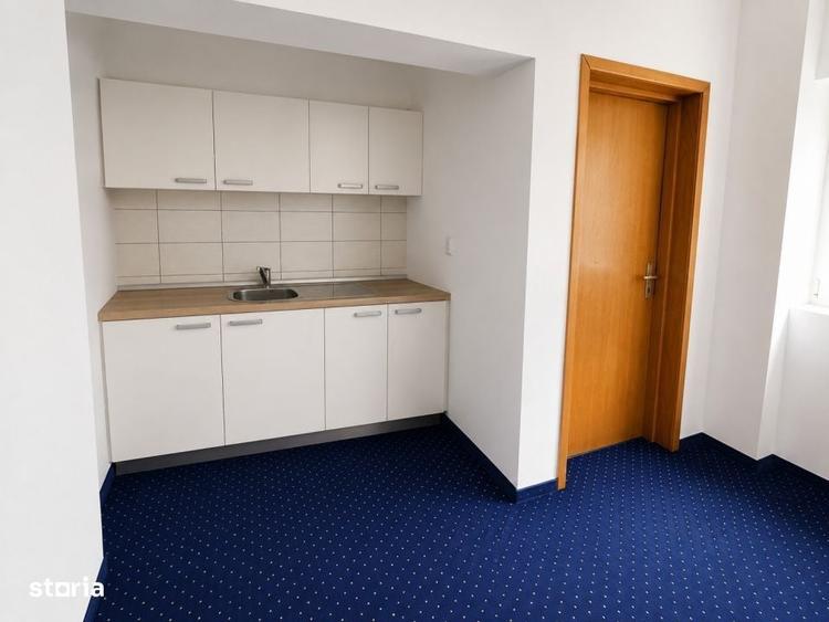 Apartament cu 4 camere în Central