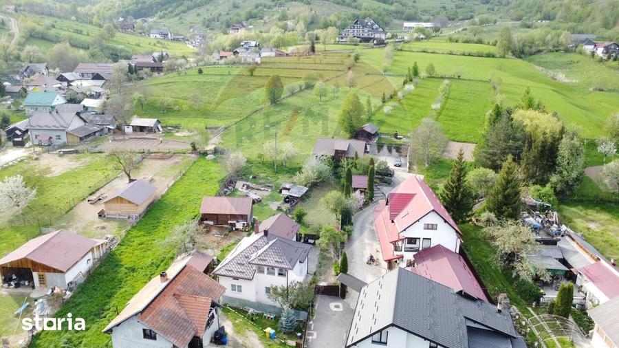 Casă cu 4 camere cu Teren 600 Mp în Central